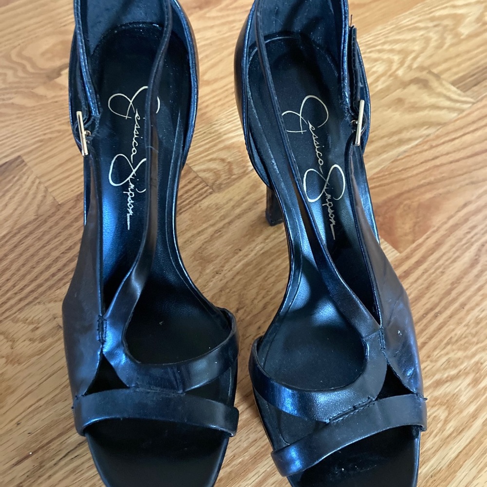 Platform Pumps - image 3